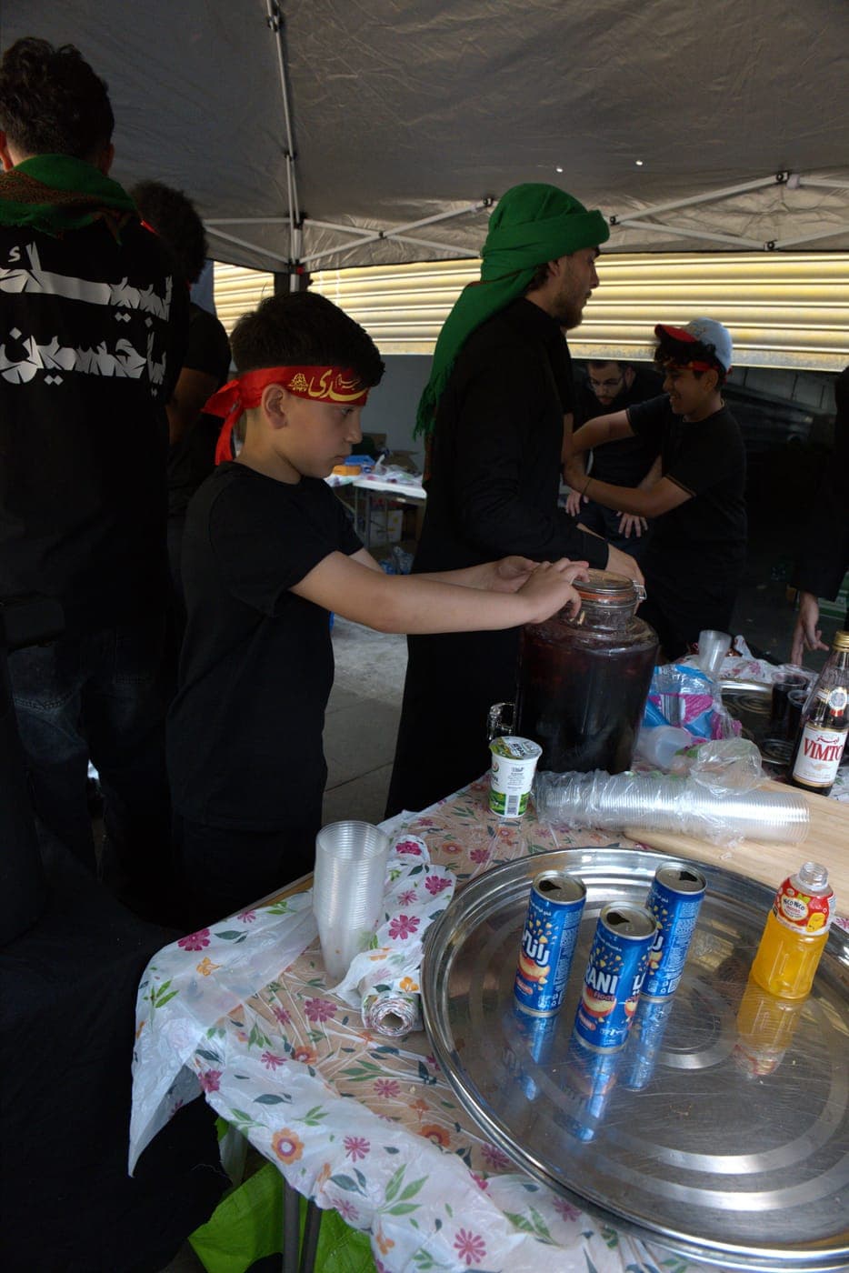 Mawkib Sahib al-Zaman, serving Arbaeen pilgrims in London
